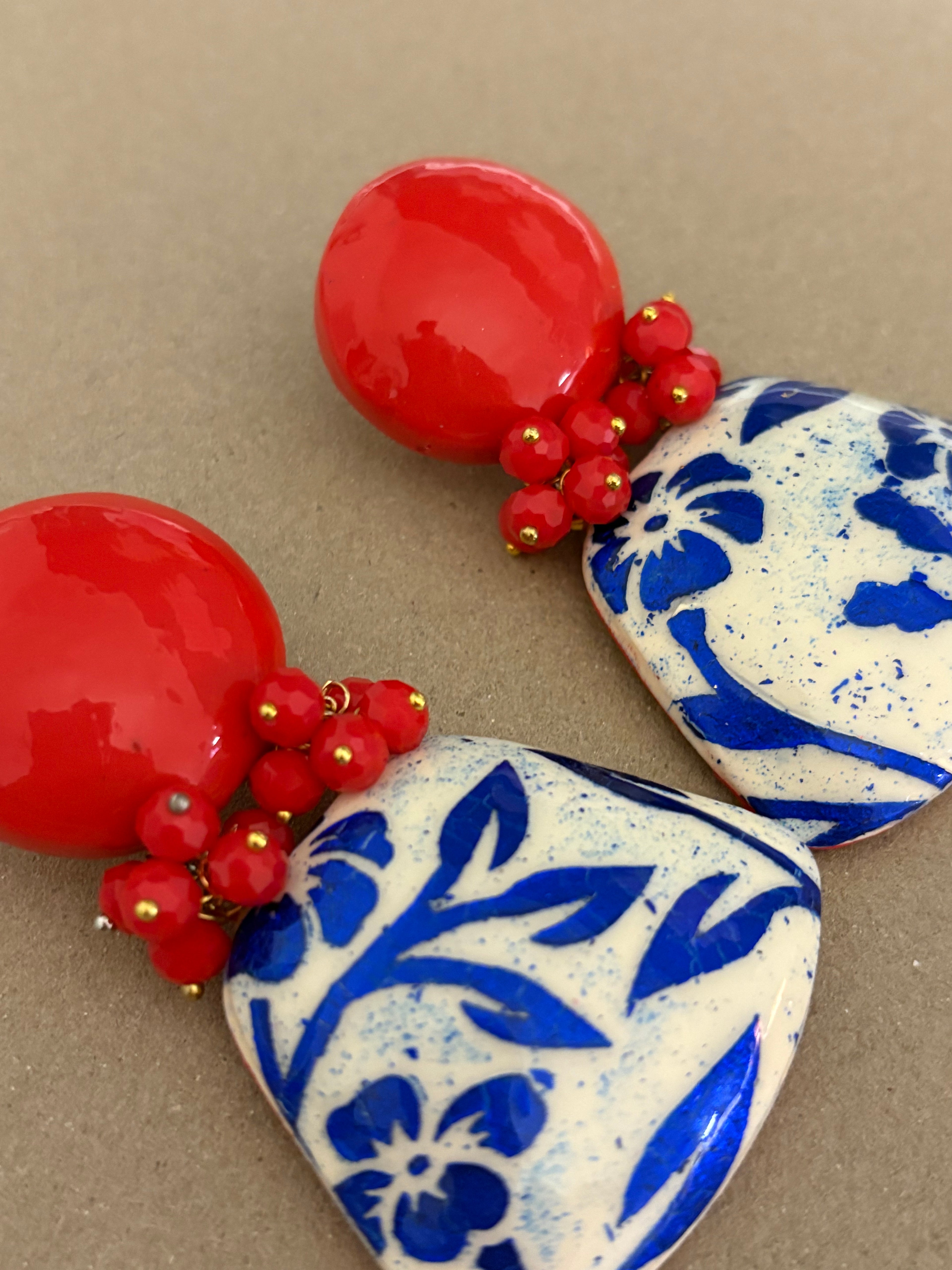 Orecchini Flowers rosso, avorio e blu