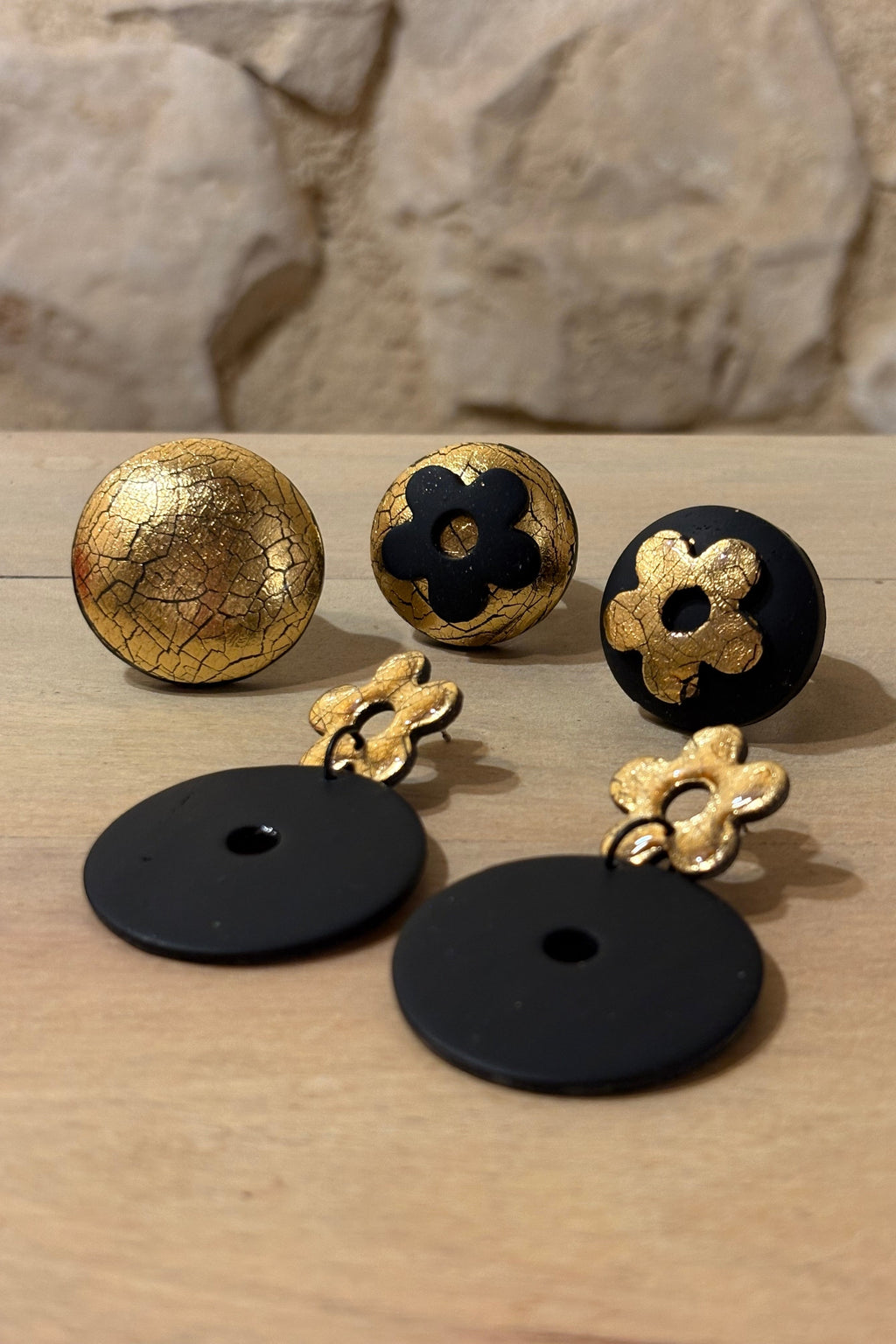 Orecchini Cracklè Flowers oro e nero