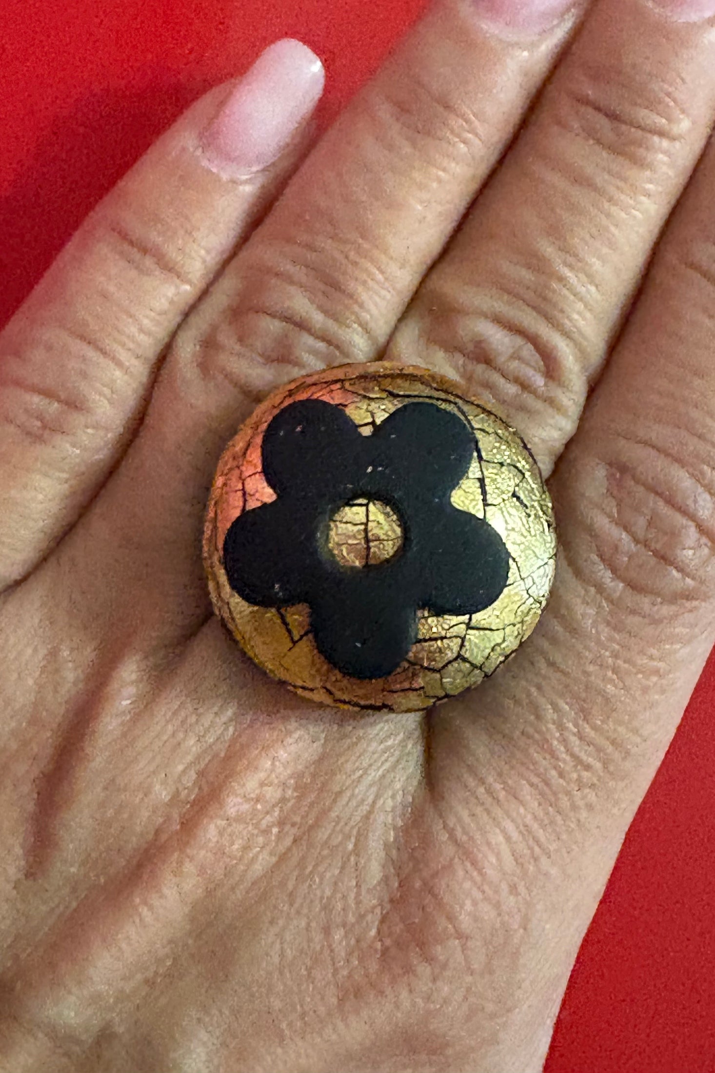 Anello Cracklè Flowers oro e nero