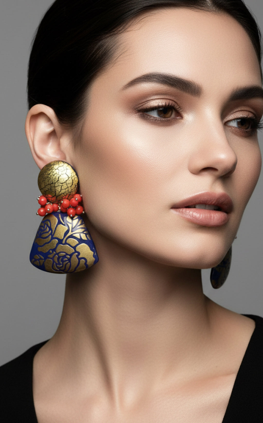 Orecchini Barocca Oro e Blu con Cristalli Rossi