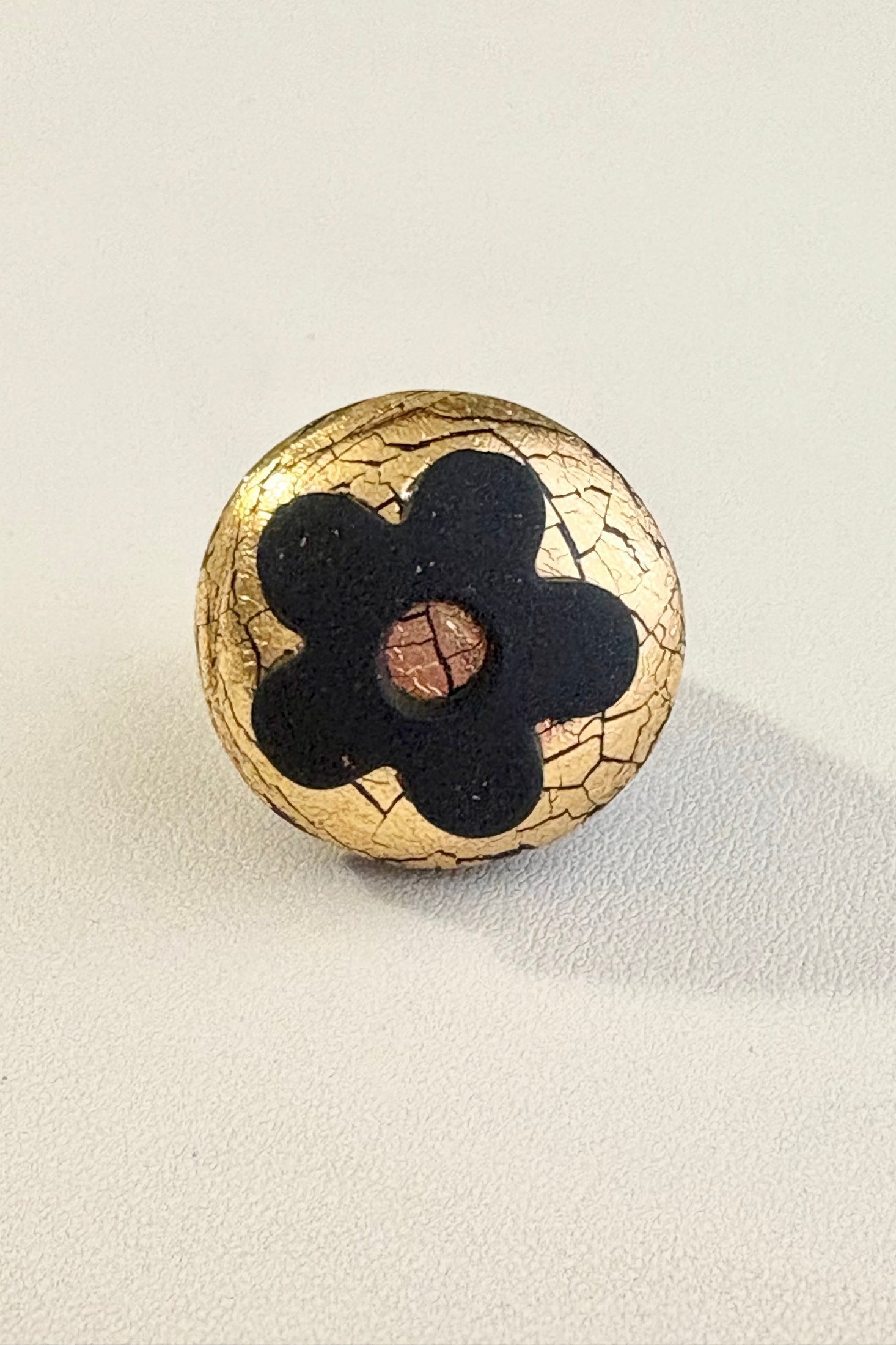 Anello Cracklè Flowers oro e nero