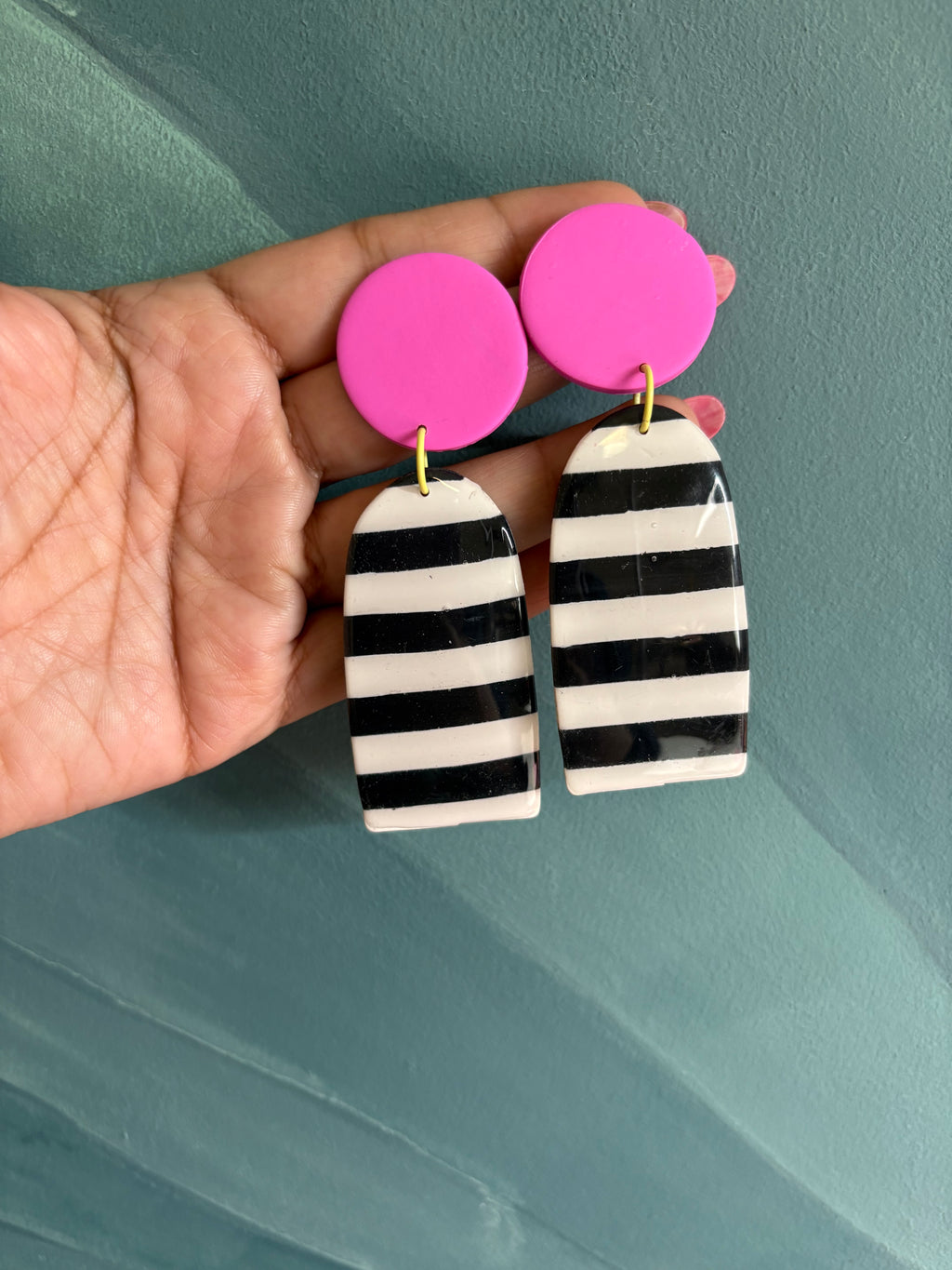 Orecchini Sveva fucsia