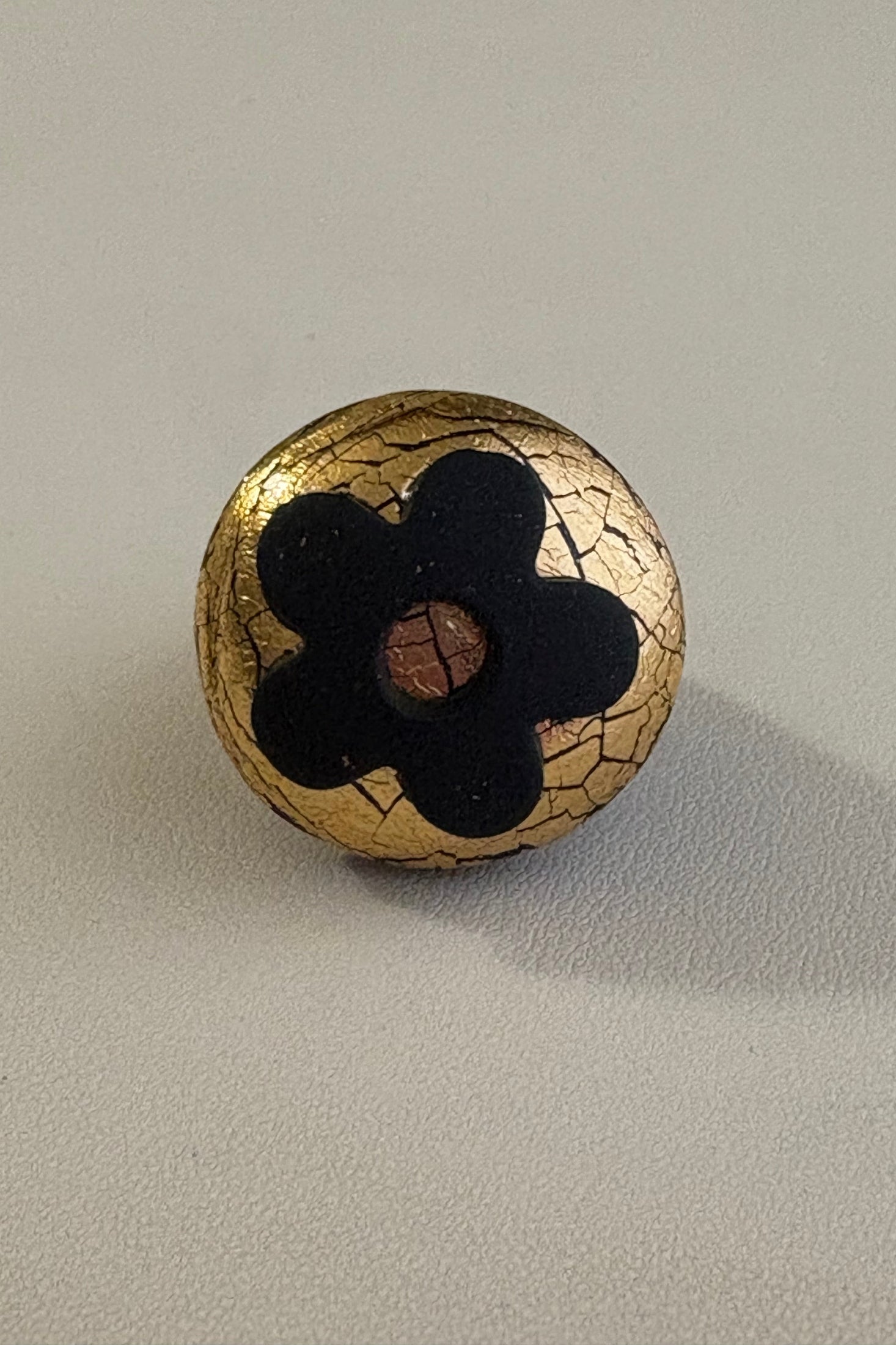 Anello Cracklè Flowers oro e nero