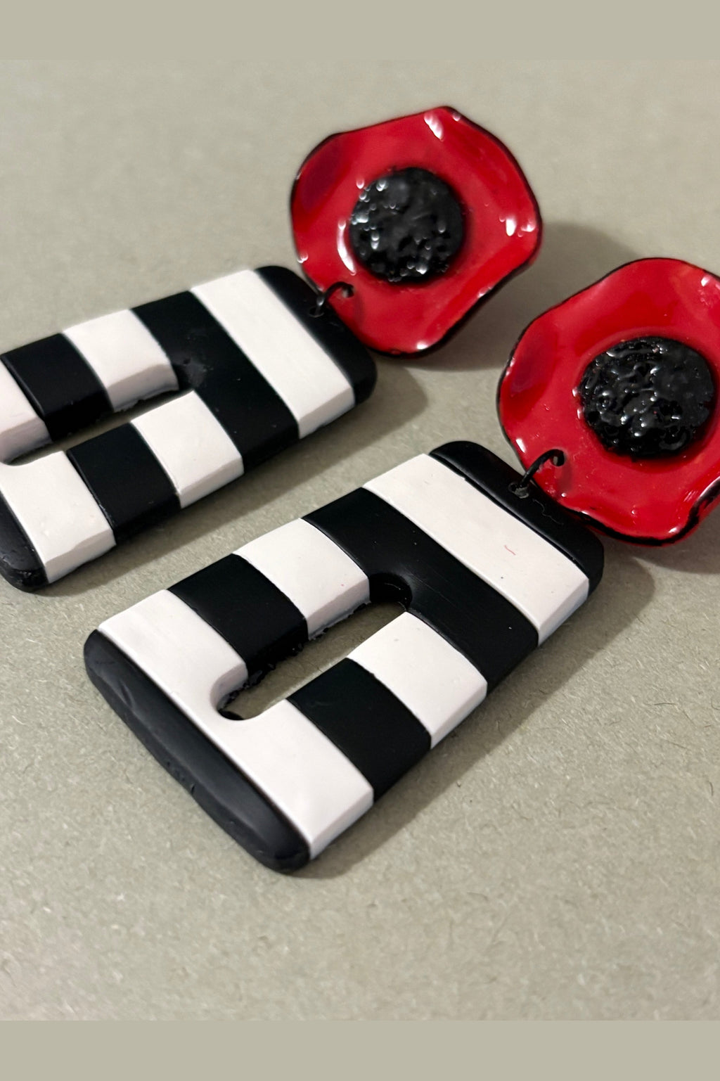 Orecchini Poppies Regina di Cuori